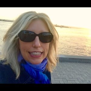 Meet your Posher, Julie